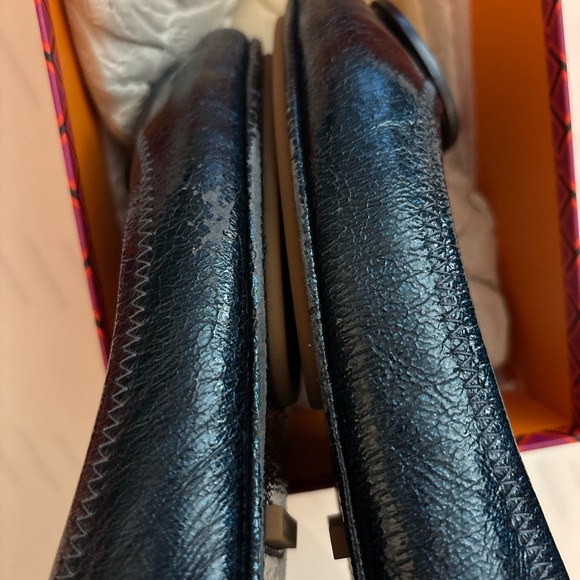 Tory Burch Navy Ballet Flats with Logo - Picture 5 of 6